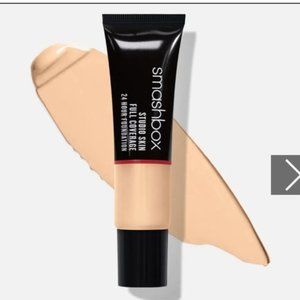 Smashbox Studio Skin Full Coverage 24 Hours Foundation 0.1 Very Fair makeup